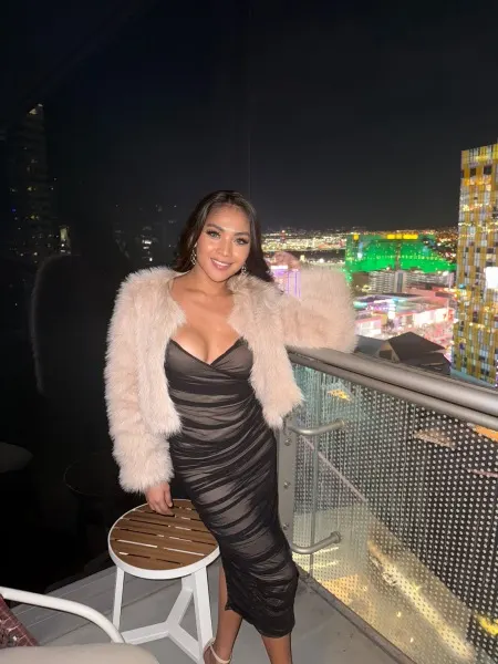Juliana, Asian trans escort in Dubai — photo 10
