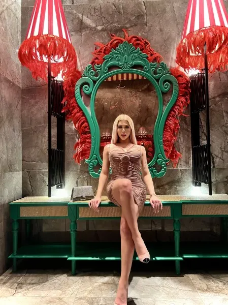 Juliana, trans escort in Dubai โ photo 18
