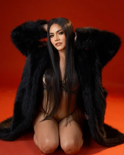 Karla, Asian trans escort in Dubai โ photo 3