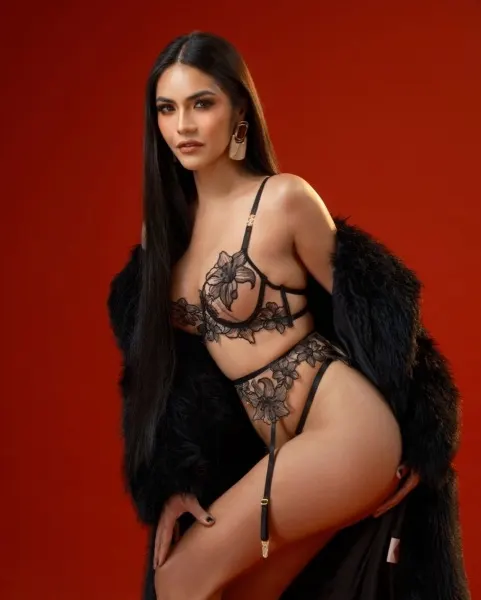 Karla, Asian trans escort in Dubai โ photo 5