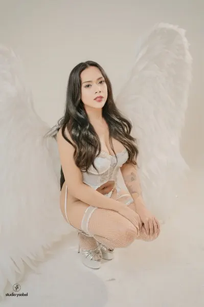Kayla, Asian trans escort in Dubai โ photo 9
