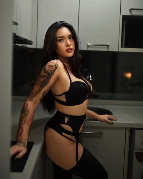Kayla, Thai trans escort in Dubai โ photo 6