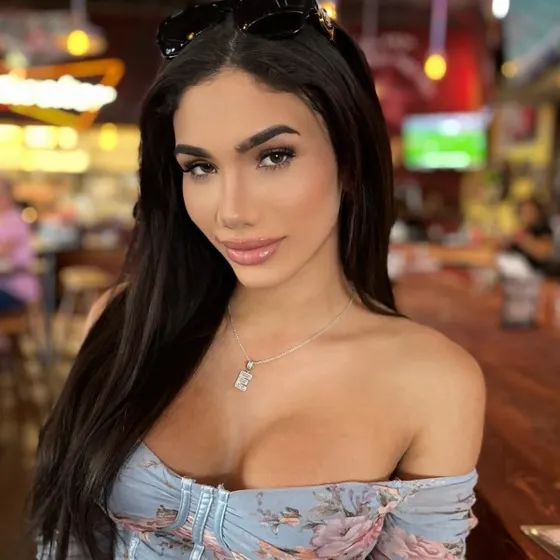 Kendra, trans escort in Dubai โ photo 7