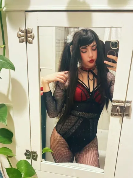 Kimberly, Russian trans escort in Dubai — photo 8