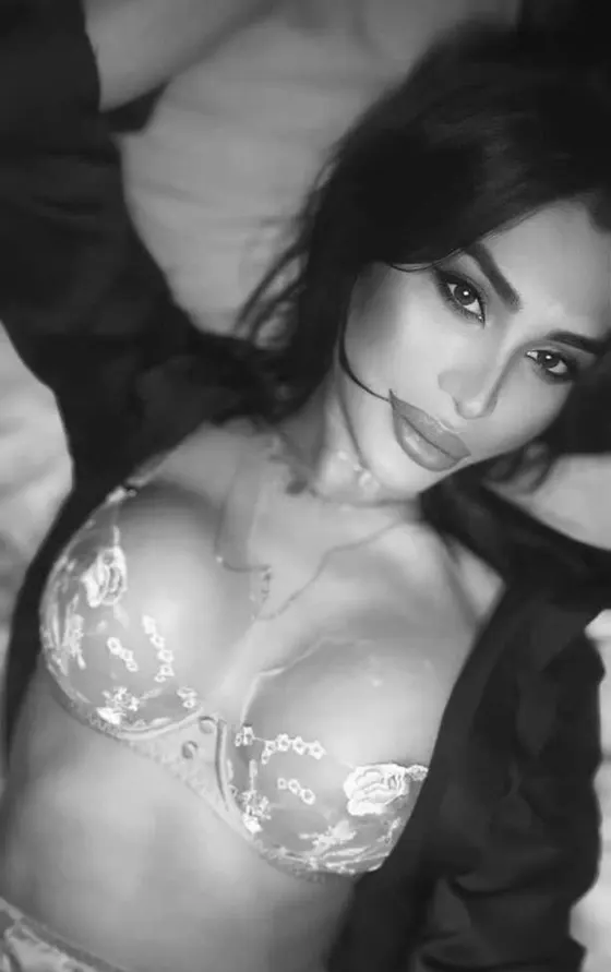 Larissa, Asian trans escort in Dubai โ photo 15