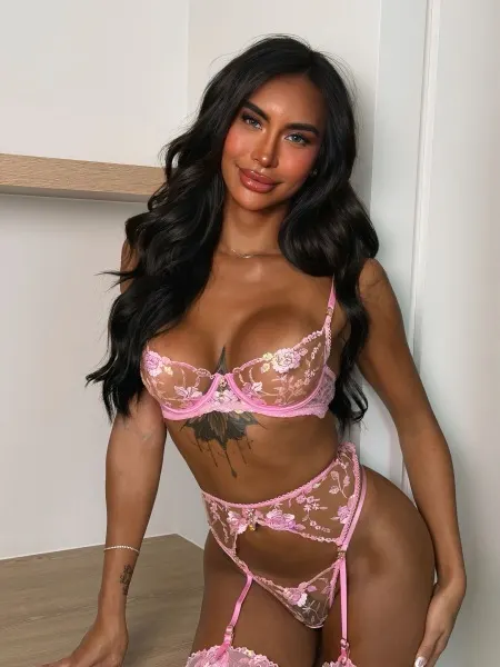 Leticia, Asian trans escort in Dubai โ photo 5