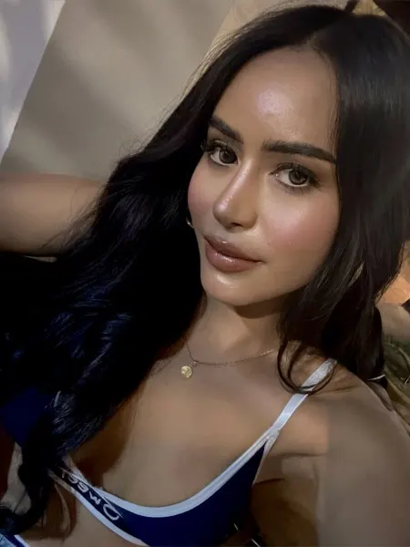 Luna, Japanese trans escort in Dubai โ photo 10