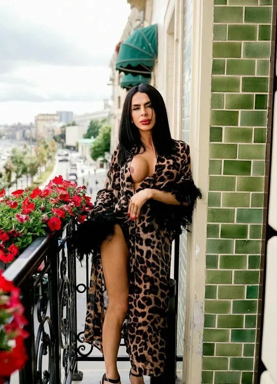 Melissa, Russian trans escort in Dubai — photo 12