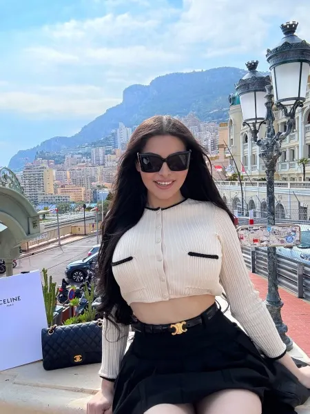 Melissa, Brazilian trans escort in Dubai โ photo 5