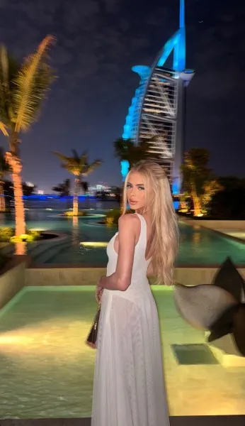 Mina, trans escort in Dubai โ photo 4