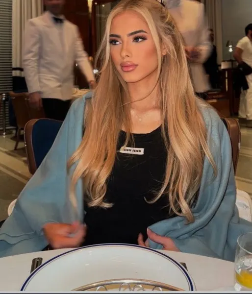 Mina, trans escort in Dubai โ photo 6