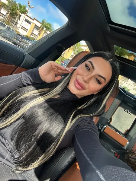 Mina, trans escort in Dubai โ photo 12