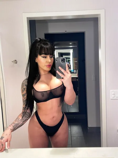 Mina, trans escort in Dubai โ photo 4