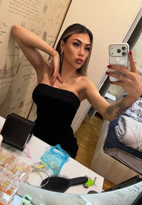 Mina, Asian trans escort in Dubai โ photo 4