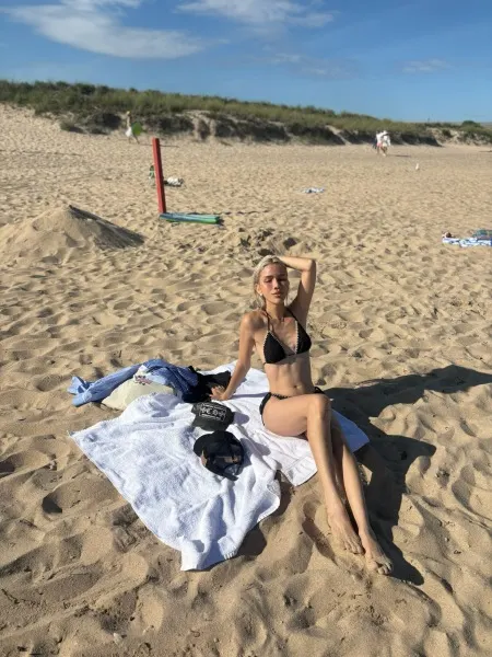 Mirela, Asian trans escort in Dubai — photo 14
