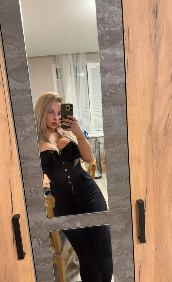 Mirela, trans escort in Dubai โ photo 3