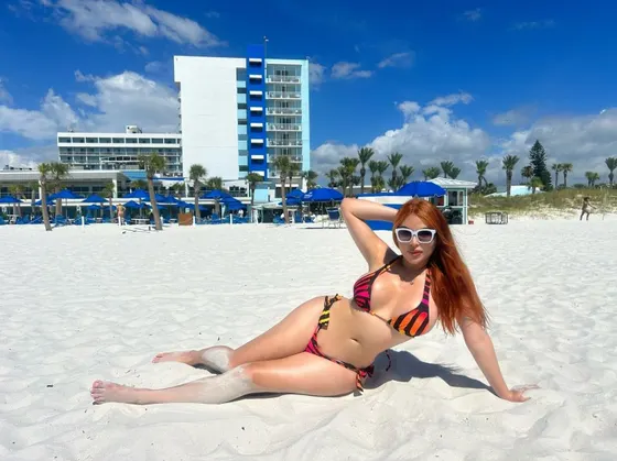 Naomi, Brazilian trans escort in Dubai โ photo 9