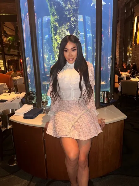 Olivia, Brazilian trans escort in Dubai โ photo 14