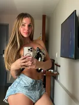 Priscila, trans escort in Dubai — photo 4