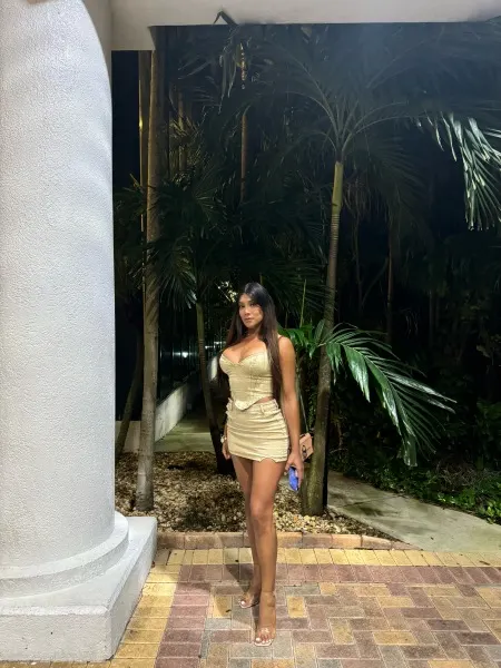Sabrina, trans escort in Dubai โ photo 10