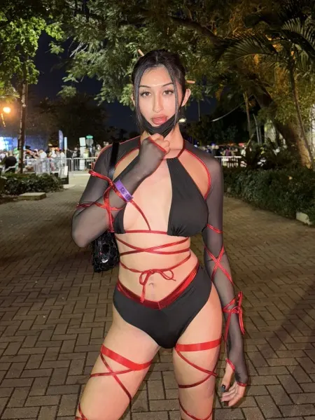 Sabrina, trans escort in Dubai โ photo 14