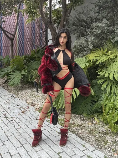 Sabrina, trans escort in Dubai โ photo 16