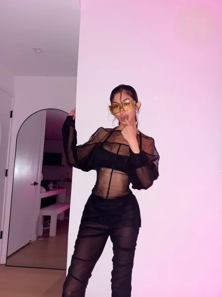 Sabrina, trans escort in Dubai โ photo 8