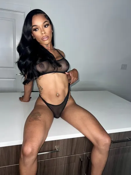 Sasha, Brazilian trans escort in Dubai โ photo 8