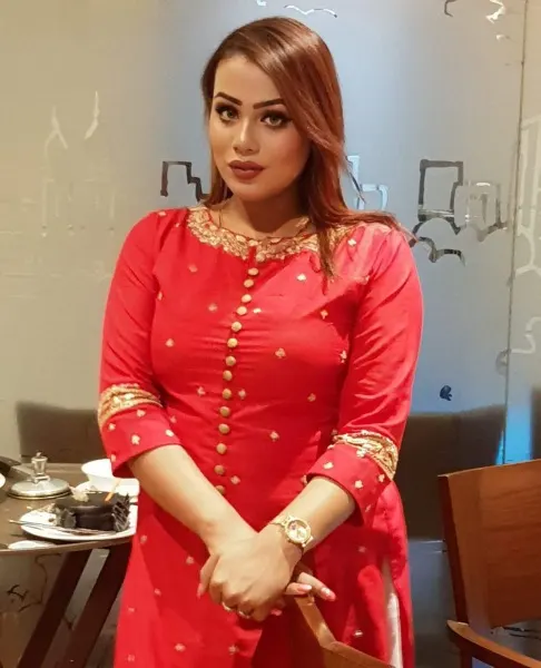 Scarlett, Indian trans escort in Dubai โ photo 4