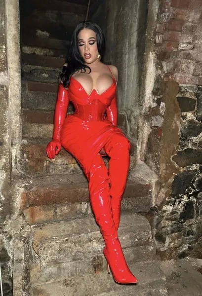 Tatiana, trans escort in Dubai โ photo 15