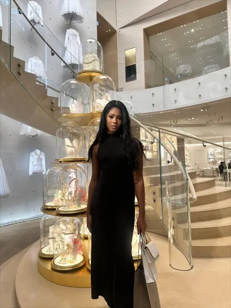 Trixie, Ebony trans escort in Dubai — photo 10